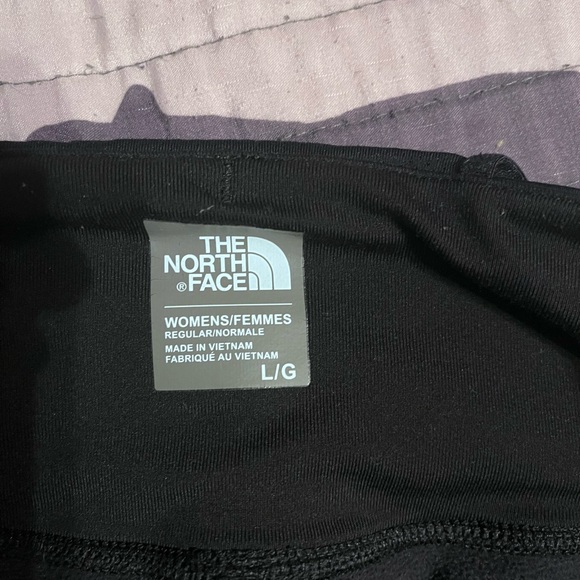 Black fleeced lined North Face Leggings - Picture 4 of 6